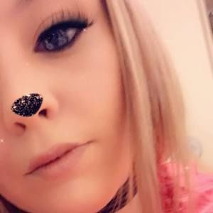 Meet your Posher, Christina